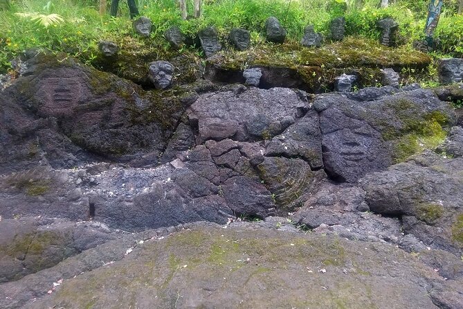 Hawaii Tiki Tour With Lava Rock Sculptures and off Grid Lifestyle