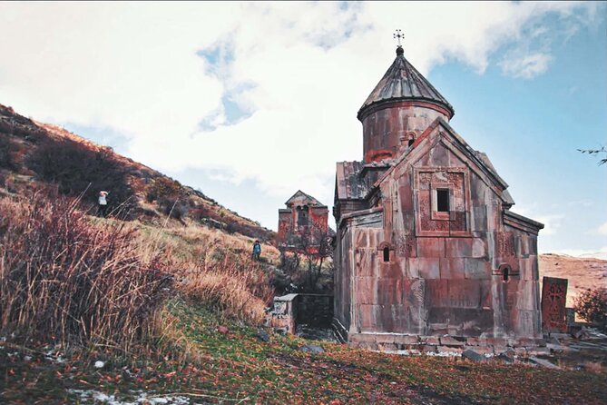 Hiking Tour to Smbataberd Fortress (Vayots Dzor Province) - Overview of the Hiking Tour