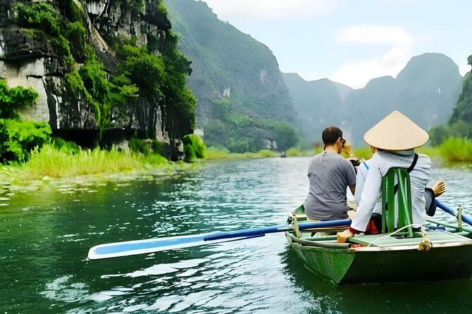 Hoa Lu - Tam Coc - Mua Cave Small Group -Buffet Lunch - Limousine - Inclusions