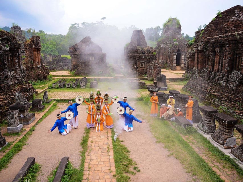 Hoi An: My Son Sanctuary Sunrise Tour Small Group