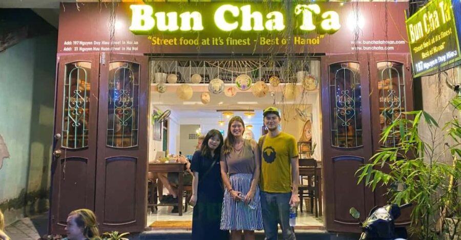 Hoi An: Street Food Walking Tour With Tastings