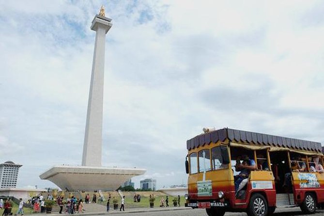 Holiday in Jakarta, Private Tour With Guide - Tour Overview