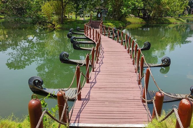 Houseboat Tour In Alleppey Backwaters From Cochin