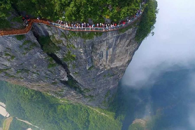 Hunan 6-Day Private Tour to Changsha-Zhangjiajie-Fenghuang With Private Vehicles