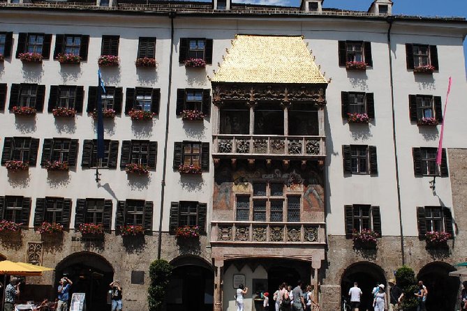 Innsbruck and Swarovski Crystal World Private Tour From Salzburg