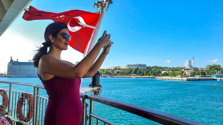 Istanbul: Asian Side Walking Tour With Ferry Ride