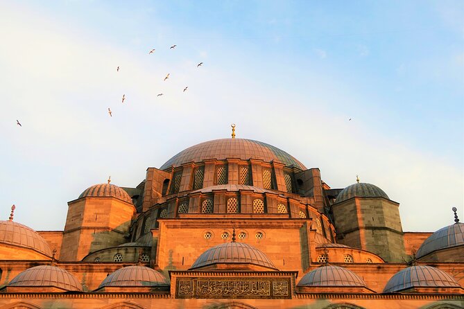 Istanbul, Hagia Sophia, Blue Mosque, Grand Bazaar Walk Tour - Tour Overview