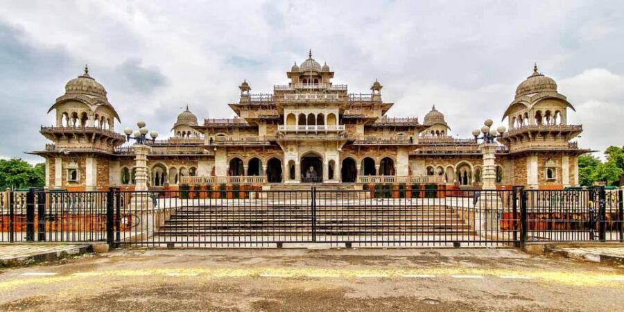 Jaipur: Full-Day Sightseeing Tour by Car With Guide