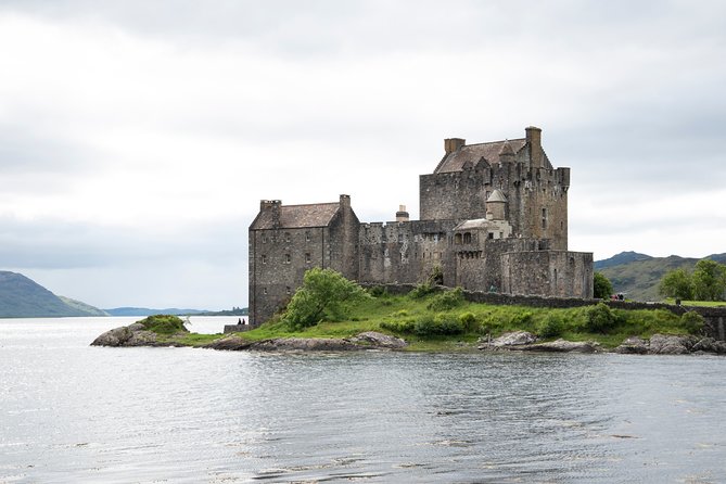 James Bond Tours Scotland, Eilean Donan Castle and the Highlands