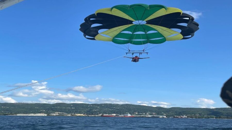 Jet Ski Parasailing & Margaritaville Tour In Montego Bay