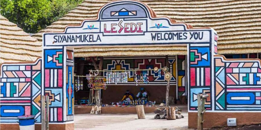 Johannesburg: Lesedi Cultural Village Evening Tour