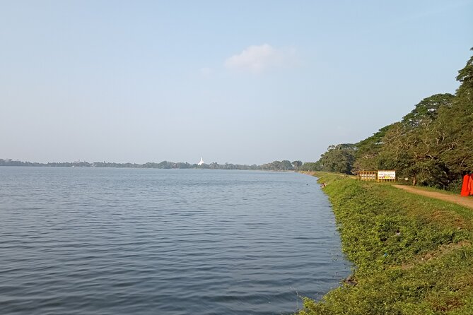 Kandy to Anuradhapura Tour