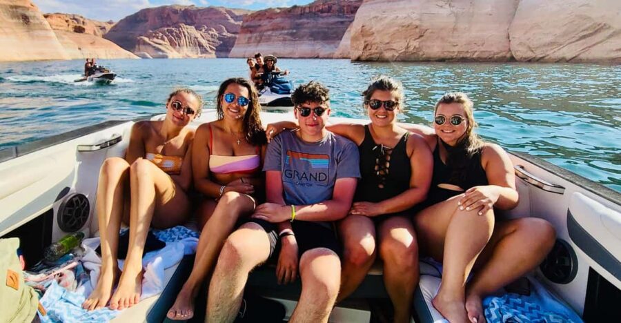 Lake Powell: Antelope Canyon Photo Tour by Small Boat