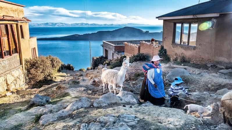 Lake Titicaca and Sun Island Excursion