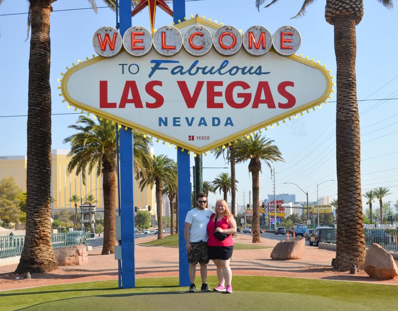Las Vegas: Grand Canyon, Hoover Dam & 7 Magic Mountains Tour
