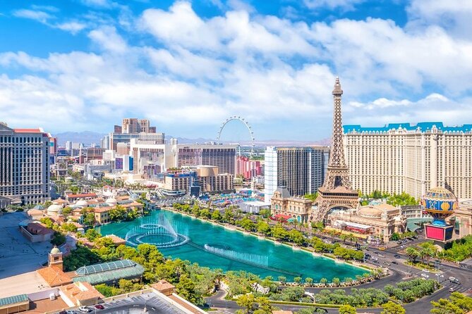 Las Vegas : Private Custom Tour With A Guide ( Car Option )