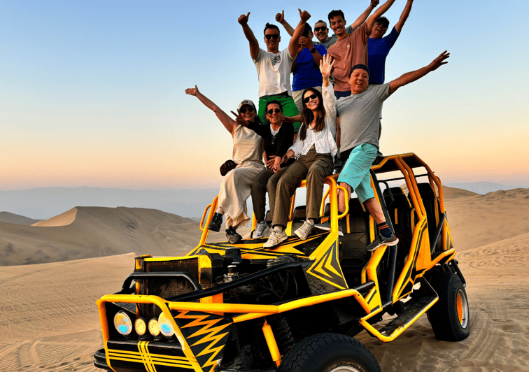 Lima: Private Tour to Paracas and Huacachina Oasis & Sunset