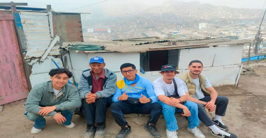 Lima: Villa El Salvador Shanty Town Tour