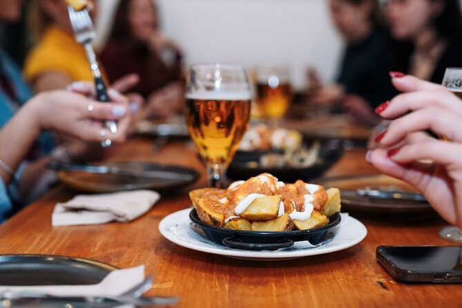 Lisbon Guided Walking Food Tour With Dinner and Drinks
