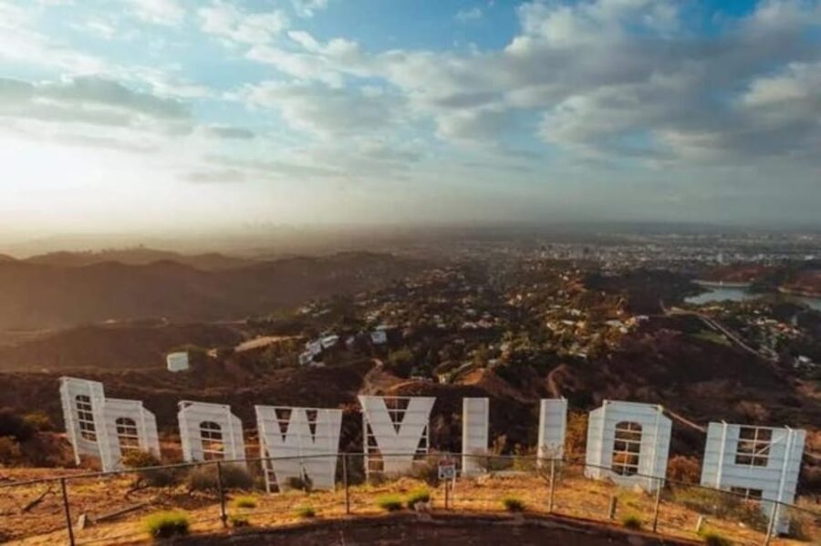 Los Angeles: Street Art Walking Tour With A Guide - Tour Overview and Details