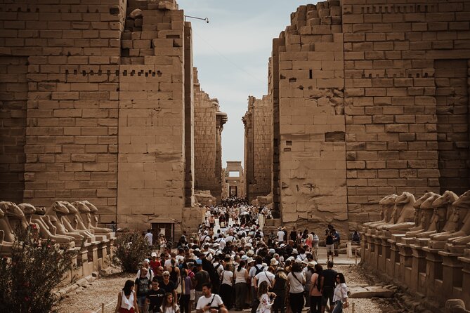 Luxor Full-Day East and West Bank Tour With Lunch Included