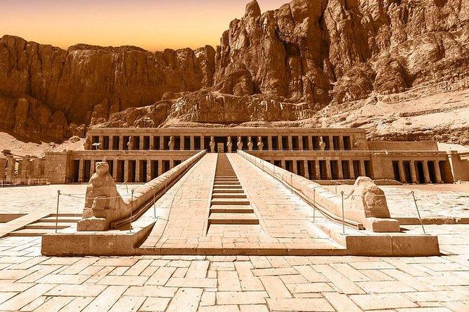 Luxor Private Tour to the East & West Bank of the Nile