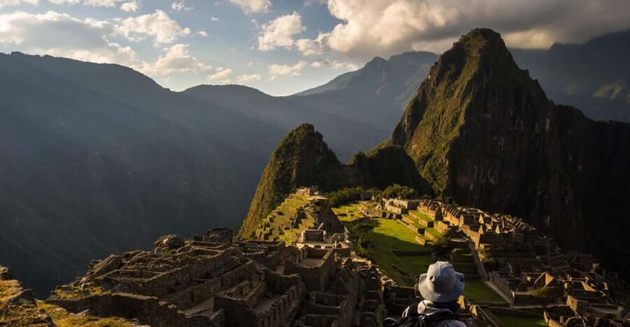 Luxury 4 Days Inca Trail Hike to Machu Picchu