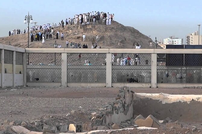 Madinah Ziyarats (Private Tour) - Tour Overview and Features