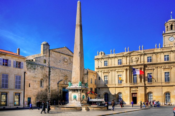 Marseille Shore Excursion: Private Day Trip to Arles, Les Baux De Provence and Saint Remy De Provence