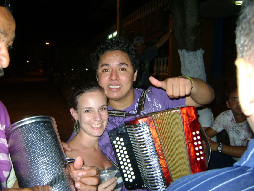 Medellín Pub Crawl Tour With Drinks - Tour Overview