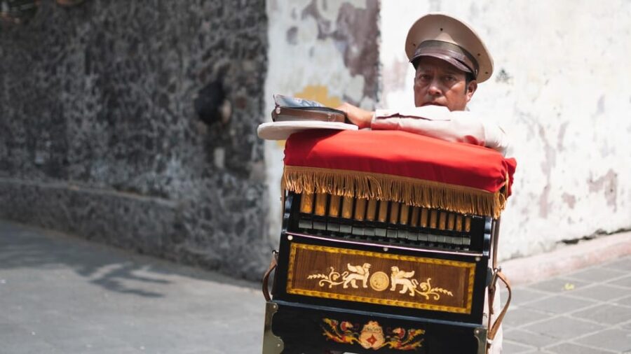 Mexico City: Tour of Coyoacán, Frida and the Blue House
