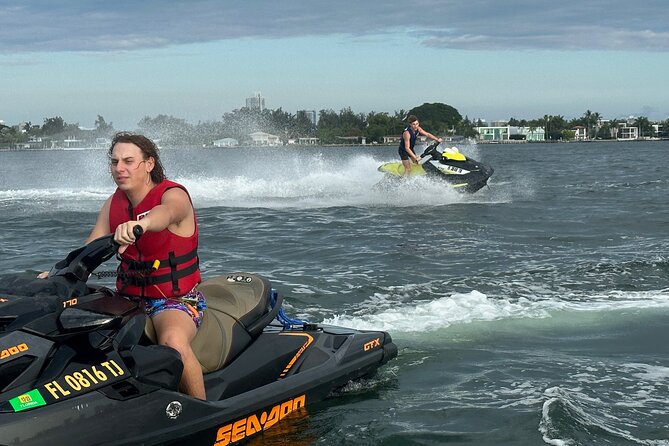Miami Jet Ski Rental in Biscayne Bay for 60 Minutes