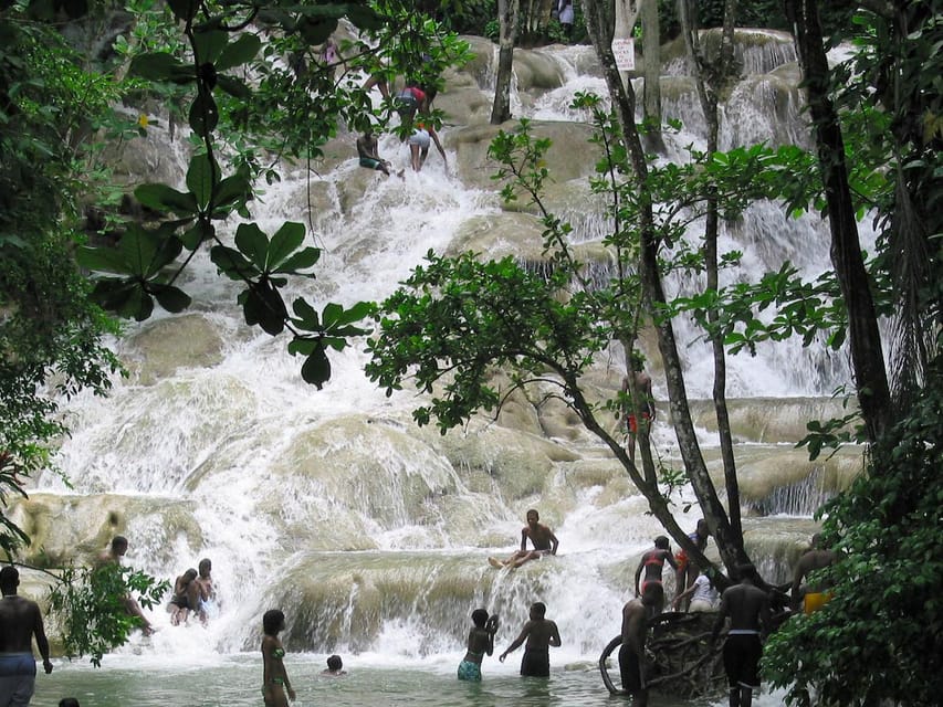 Montego Bay Journey: Tour to Blue Hole & Dunn's River Falls