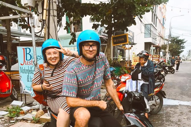 Motobike Tour With Local – Foody Private Tour