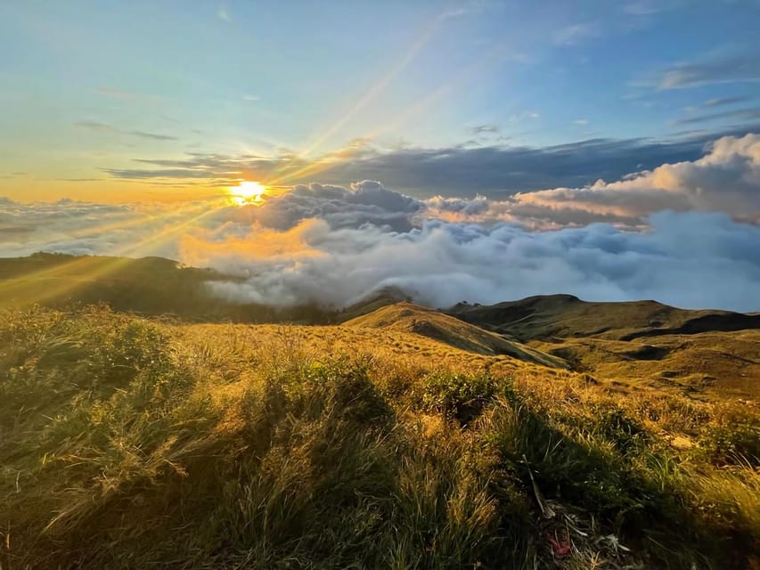 Mount Rinjani 2 Days 1 Night Senaru Crater Join in Group - Trek Details and Itinerary
