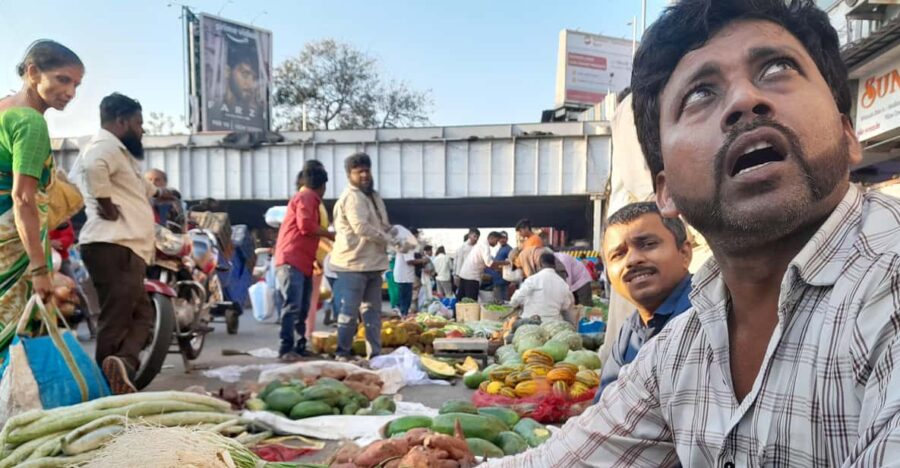 Mumbai: Market And Temple Tour