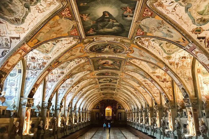 Munich Residenz Palace, Museum and Treasury Private Tour