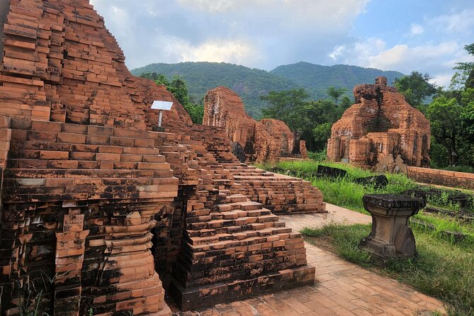 My Son Sanctuary & Boat Trip With Small Group From Hoi an