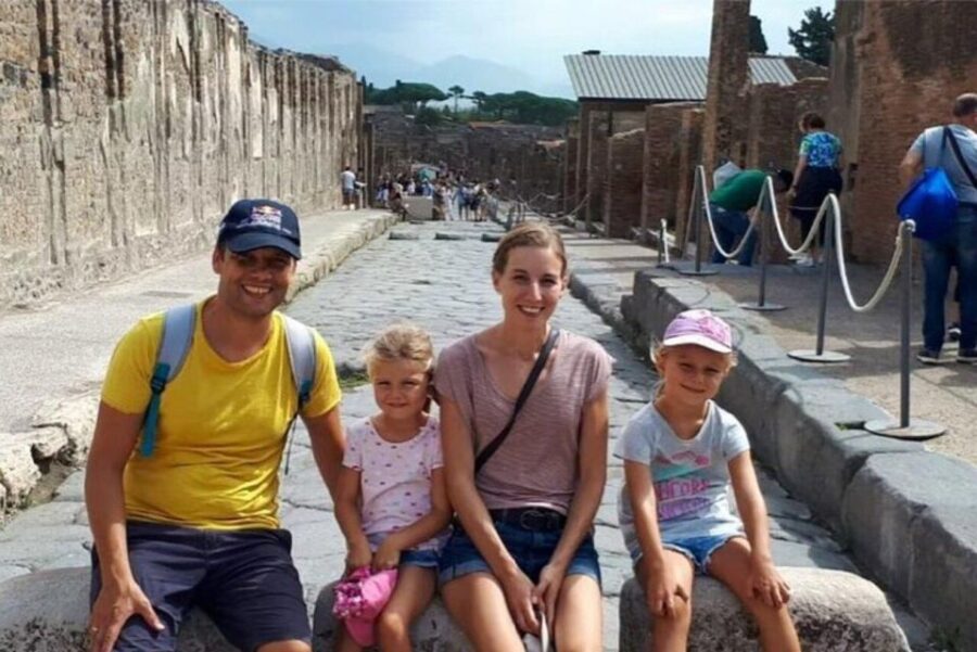 Naples : Highlights & Hidden Gems Private Walking Tour