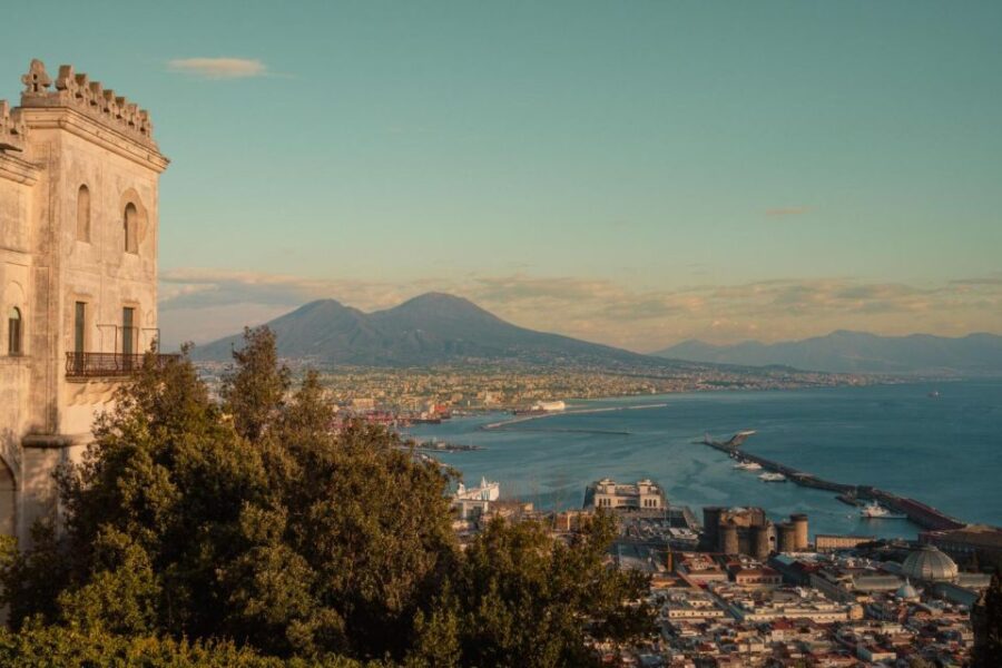 Naples: Insta-Perfect Walk With a Local