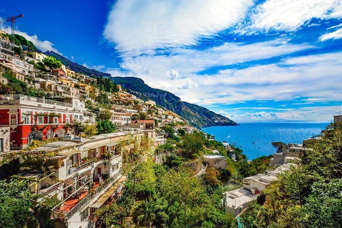 Naples: Positano, Amalfi, and Ravello Tour in Minivan