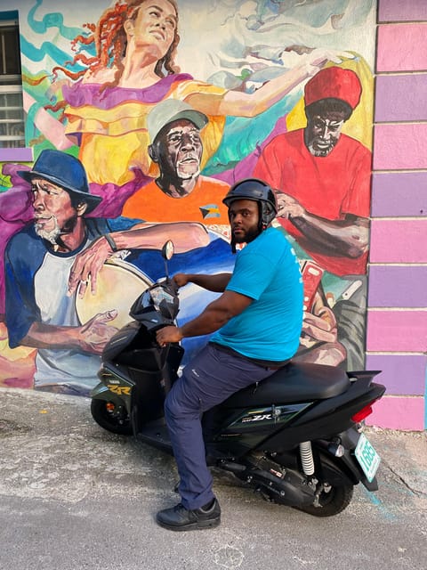 Nassau: Self-Drive Scooter Food Tour