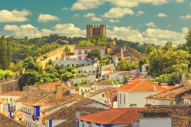 Nazareth & Óbidos – Full Day Private Tour From Lisbon by Minivan