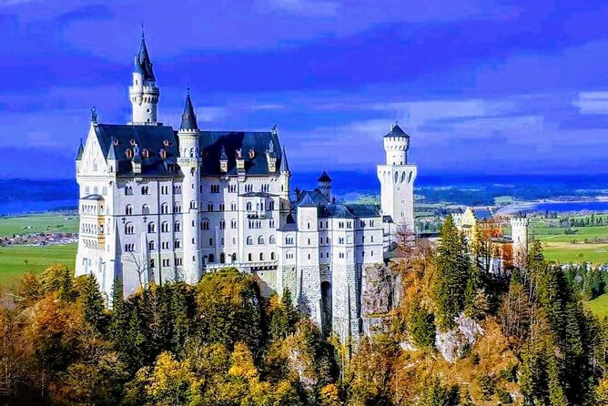 Neuschwanstein Castle and Highline 179 Private Tour  – Munich