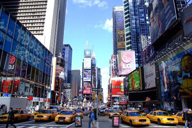 Newark Airport EWR Round-Trip Private Transfer by Luxury SUV