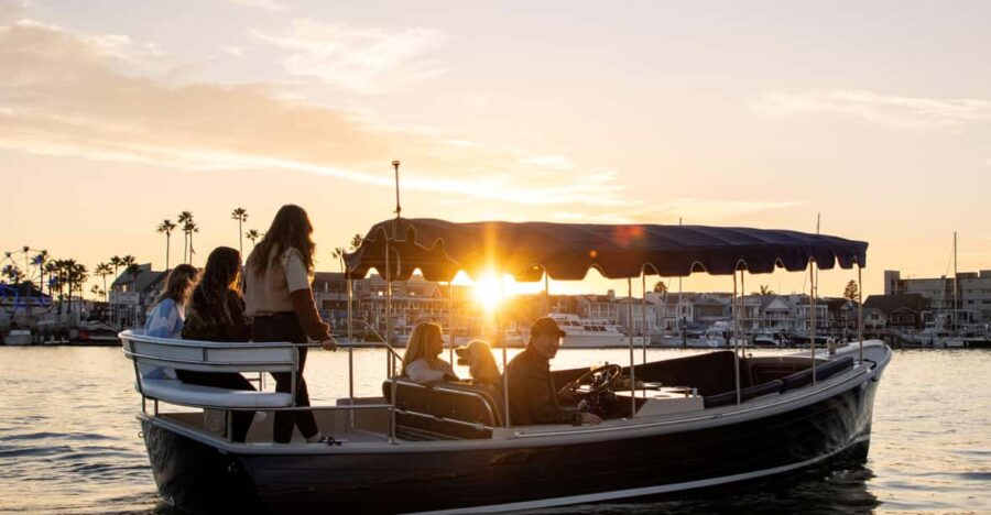 Newport Beach: Electric Boat Rental