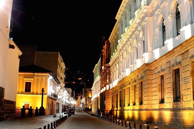 Night Tour of Urban Legends in Quito