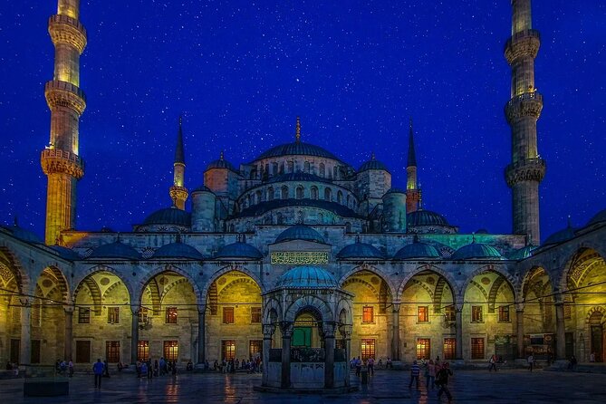 Night Walking Tour in Istanbul Old City