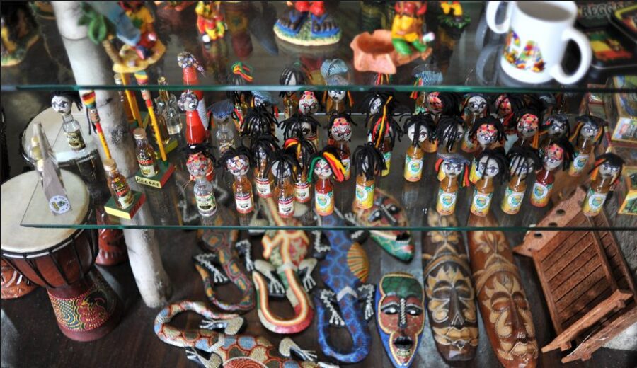 Ocho Rios or Runaway Bay 2-Hour Shopping Transfer