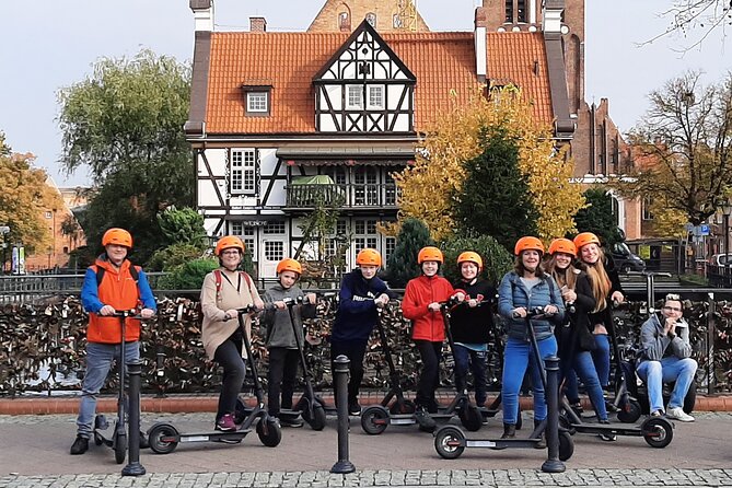 Old Gdańsk Electric Scooter Guided Tour - Exploring Old Gdańsk